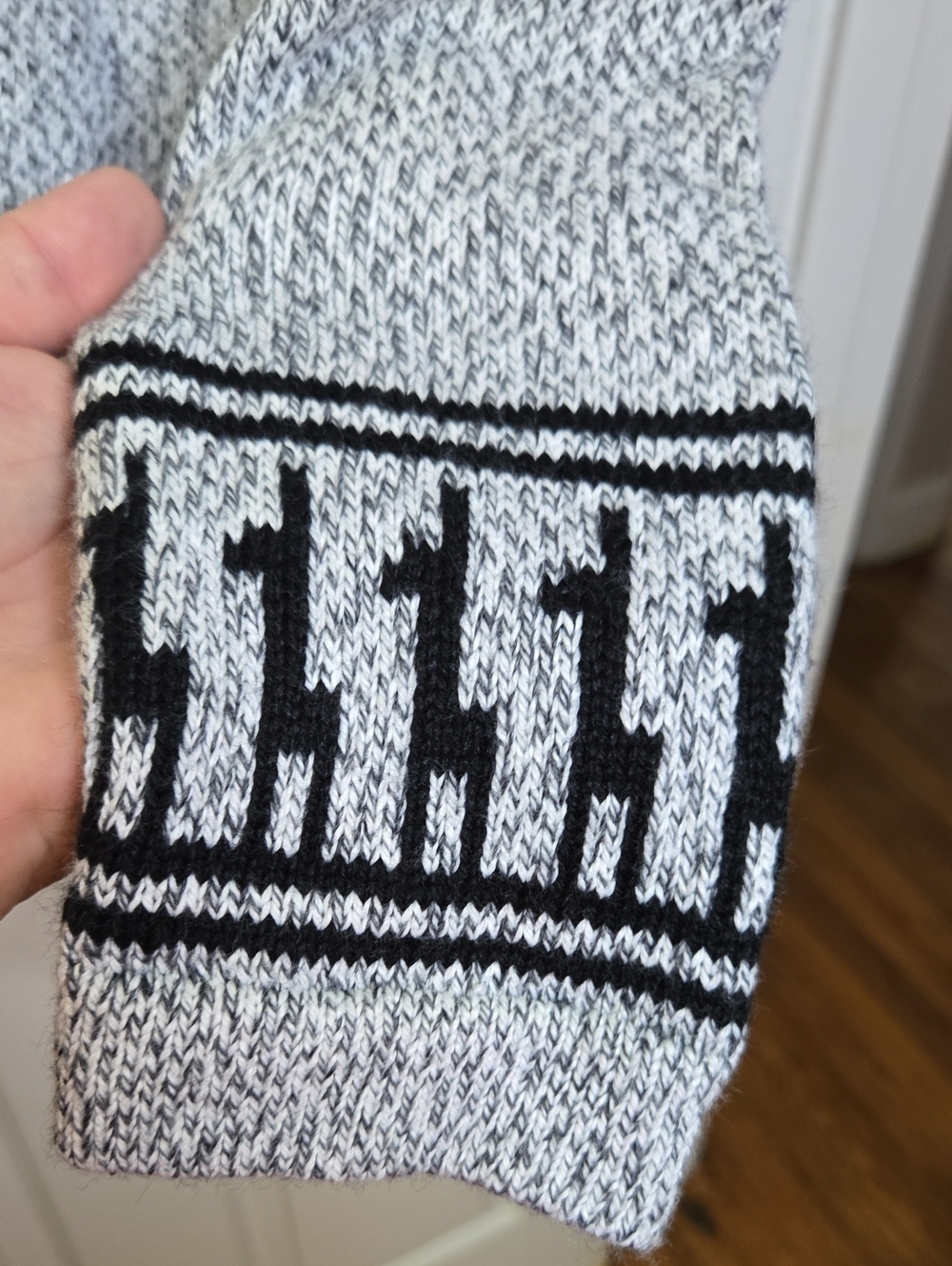 Alpaca Crewneck Knit Sweater - Gray/White Made In Peru Very Oversized - Picture 3 of 5